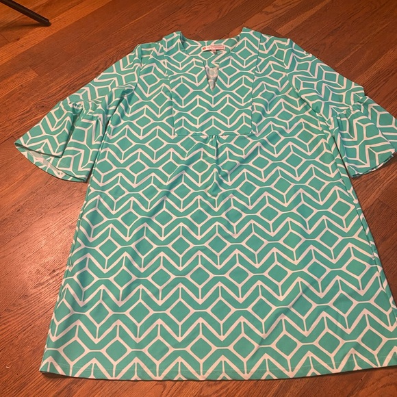 Jude Connally Geometric Bell-Sleeve Shift Dress – Size S – Aqua & White - Picture 5 of 10